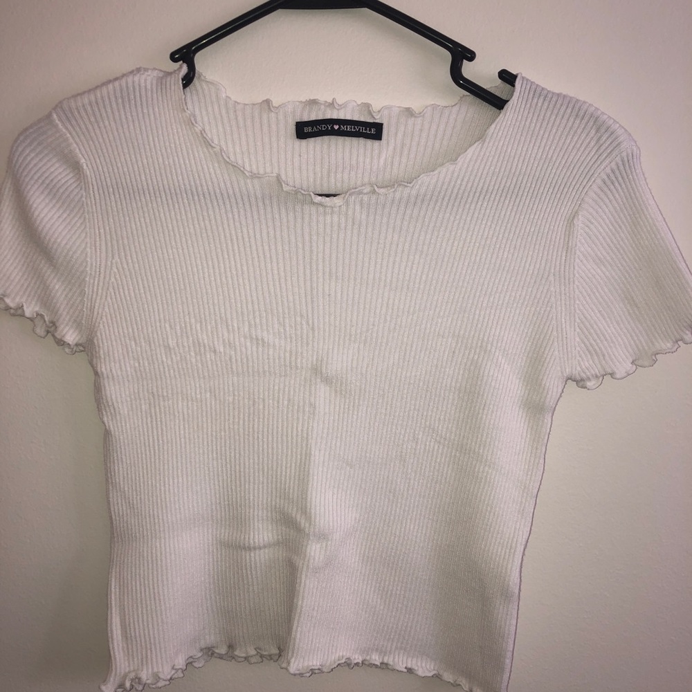 Brandy Melville knit tshirt